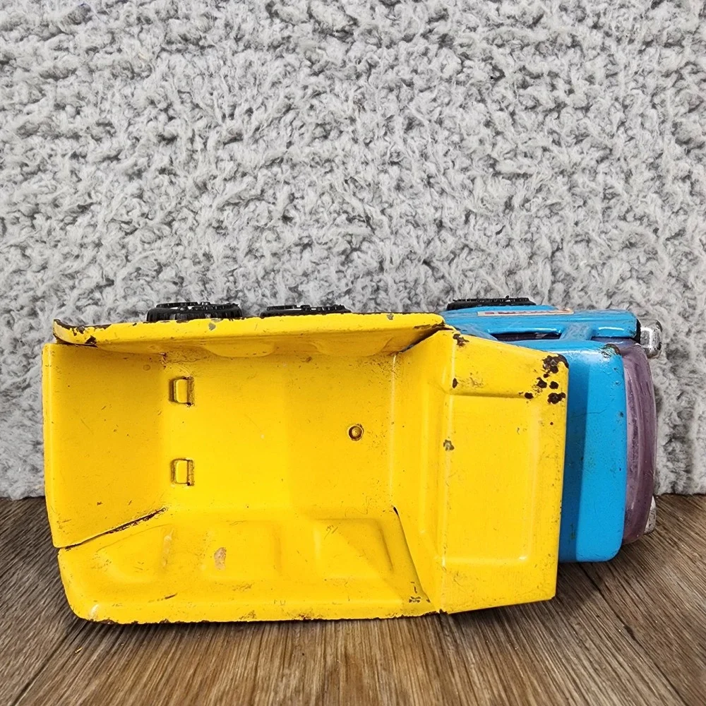 Vintage Buddy L Japan Pressed Steel Dump Truck Blue‎ and Yellow 5.5 Inch Toy